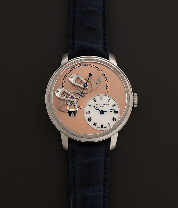 DSTB 42 in Platinum with Salmon Dial