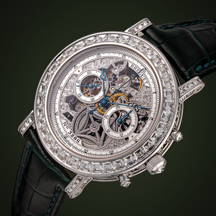 Classique Chronograph in White Gold
