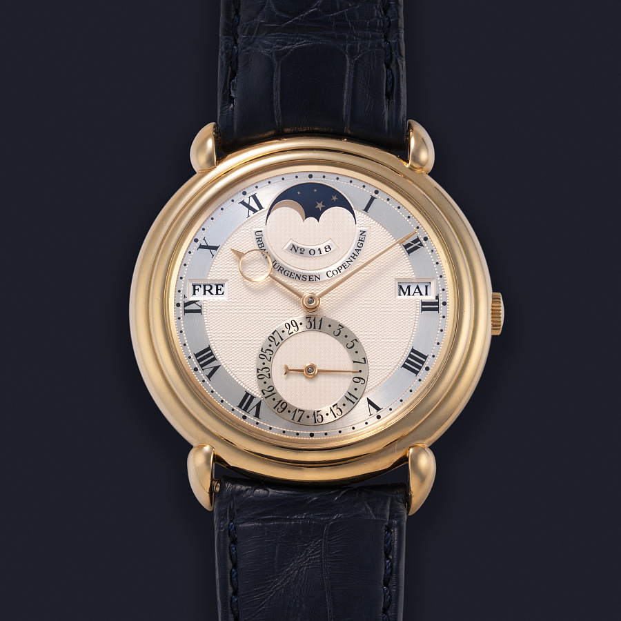 Reference 2 in Yellow Gold