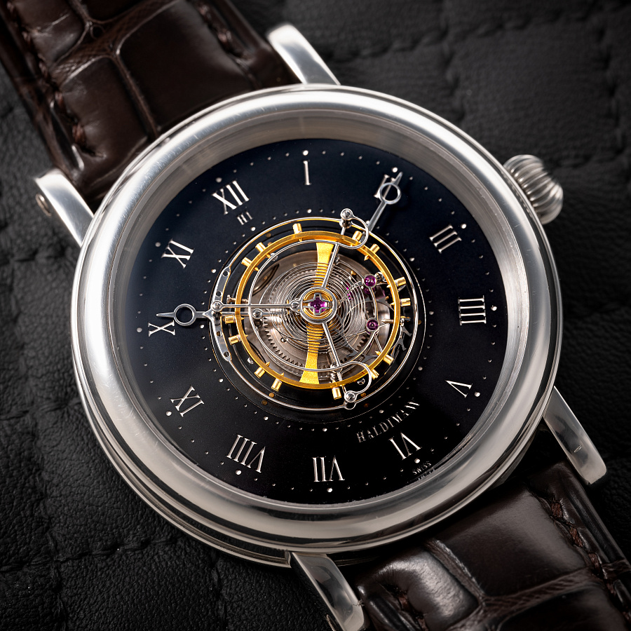 H1 Flying Tourbillon in Platinum with Black Dial