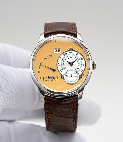 Octa Reserve De Mache in Stainless Steel