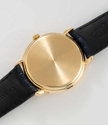 Reference 2 in Yellow Gold
