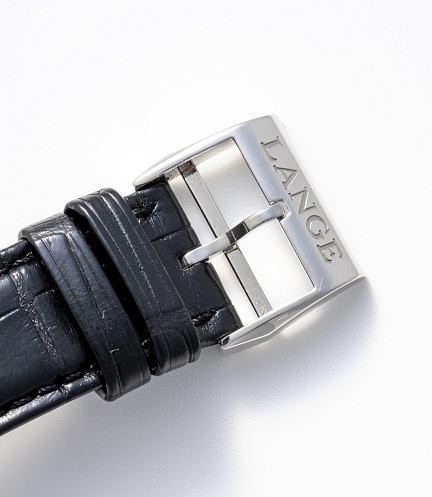 Zeitwerk in White Gold