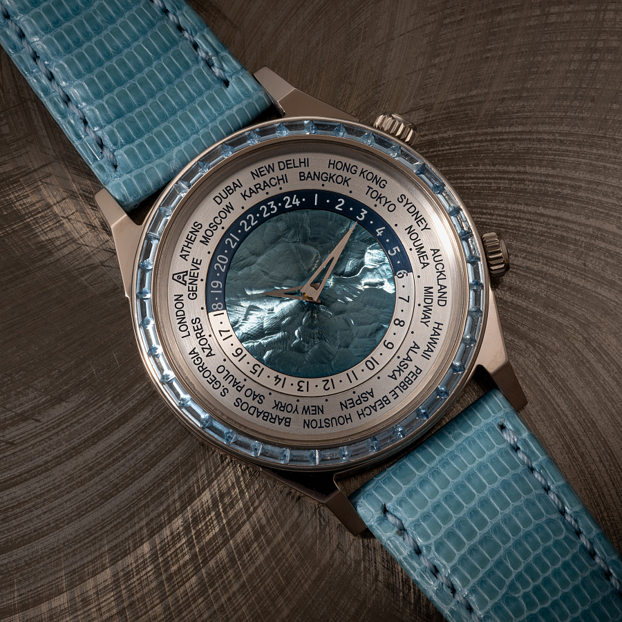 Tempus Terrea Worldtime Aquamarine in White Gold