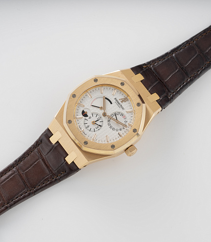 Royal Oak Dual Time in Rosegold