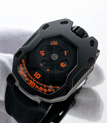 UR-105 Clockwork Orange