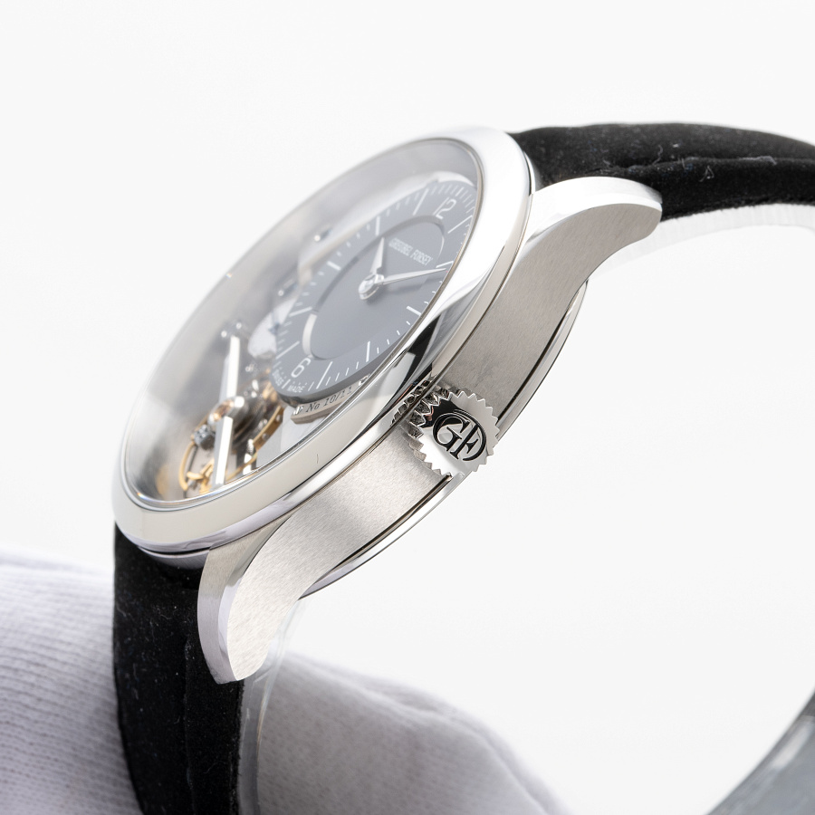 Signature 1 in Stainless Steel