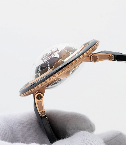Horological Machinie 7 Aquapod Flying Tourbillon