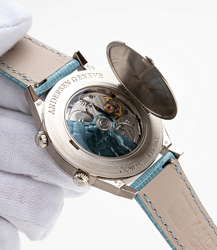 Tempus Terrea Worldtime Aquamarine in White Gold