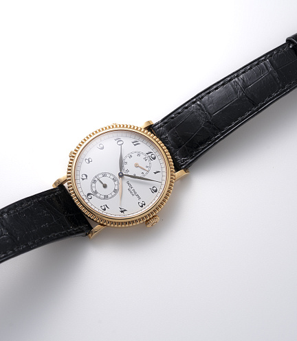 Travel Time in Rose Gold