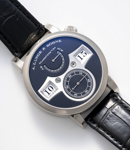 Zeitwerk in White Gold