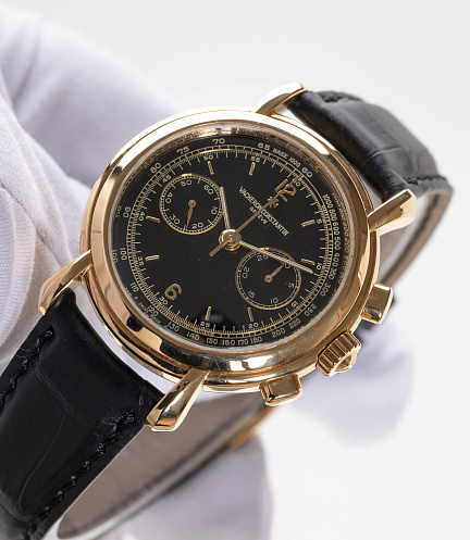 Historiques Chronograph in Yellow Gold with Black Dial