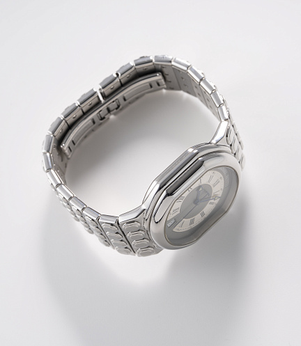 Le Sentier in Stainless Steel