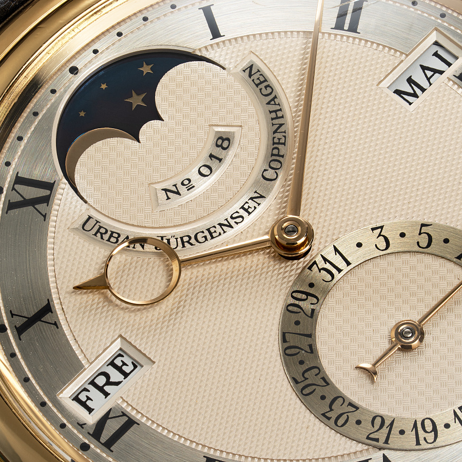 Reference 2 in Yellow Gold