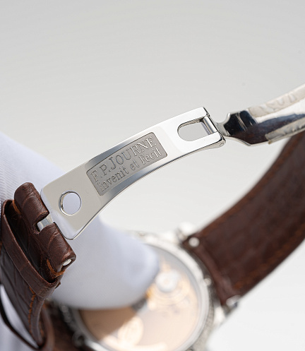 Octa Reserve De Mache in Stainless Steel