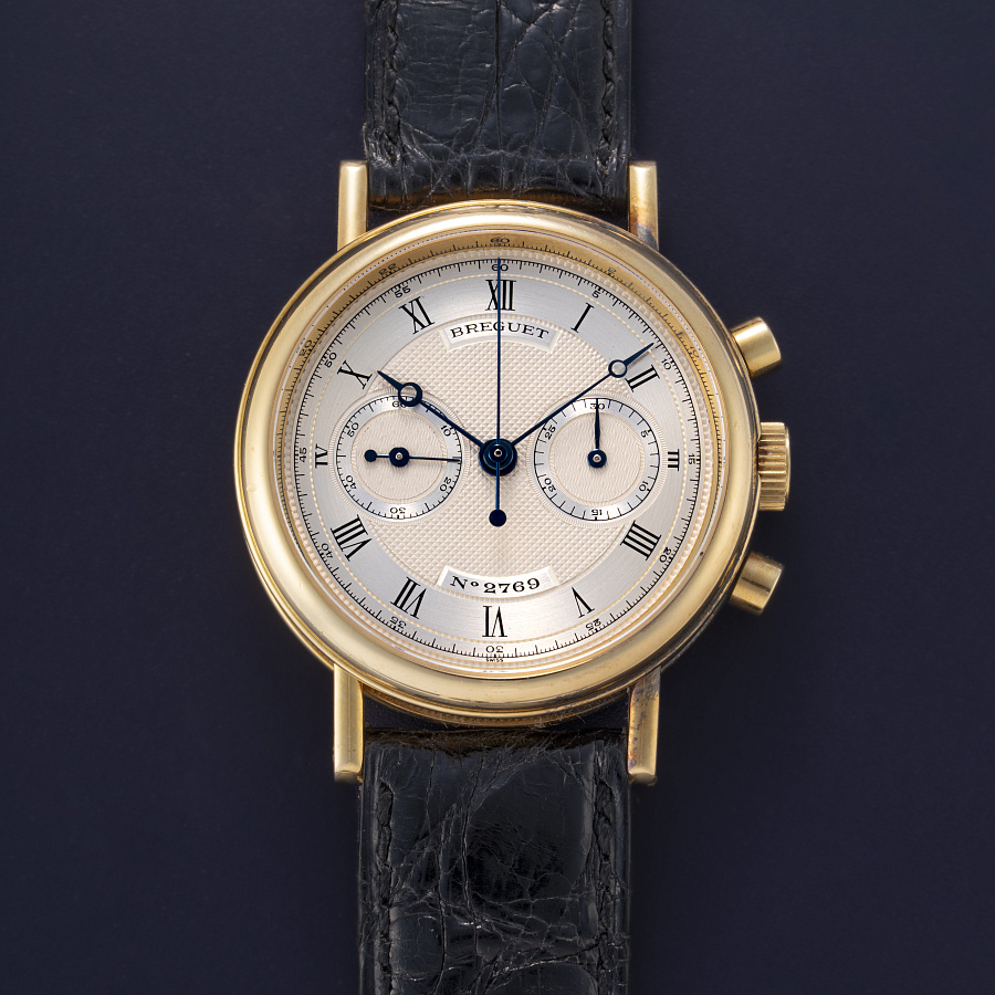 Classique Chronograph in Yellow Gold