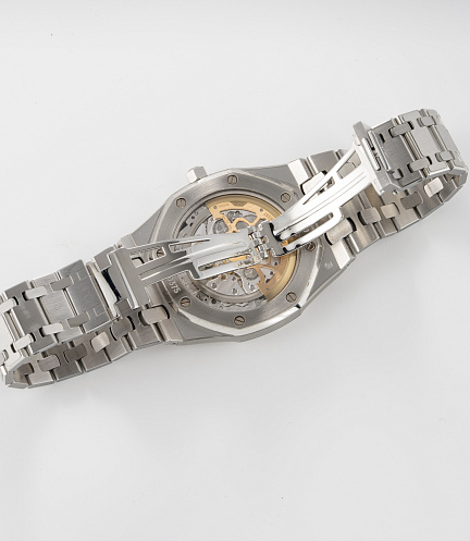Audemars Piguet Royal Oak Jumbo Fresh Service & Archive