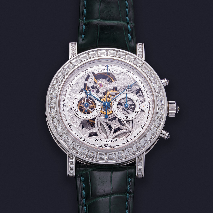 Classique Chronograph in White Gold