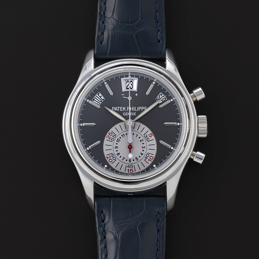 Annual Calendar Chronograph in Platinum