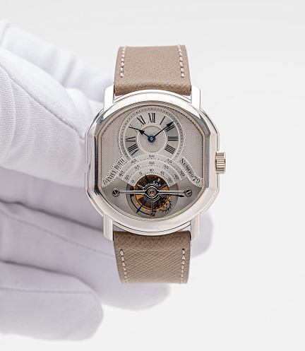 Regulateur Tourbillon in White Gold with Clous de Paris