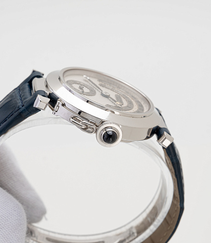 Pasha Jour et Nuit in White Gold by Svend Andersen