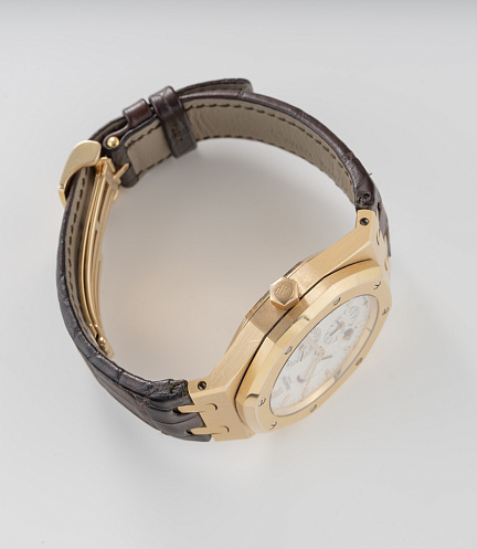 Royal Oak Dual Time in Rosegold