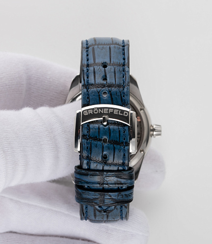 Remontoire 1941 in Stainless Steel