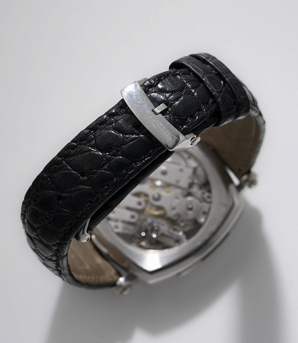 Minute Repeater and Retrograde Second in Platinum