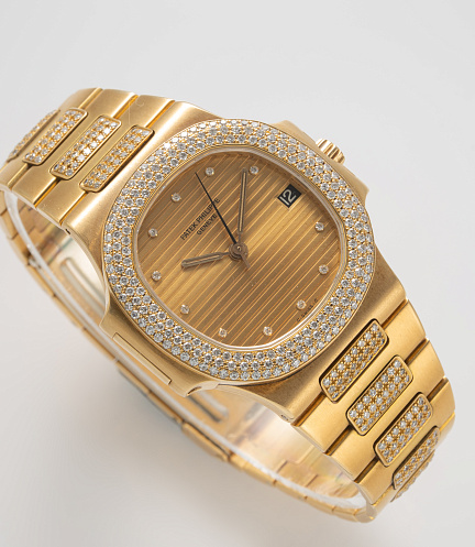 Nautilus with Diamonds in Yellow Gold "Doreé" Dial "Maradona"