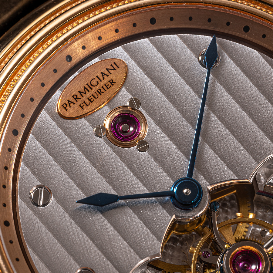 Toric Tourbillon in Rose Gold