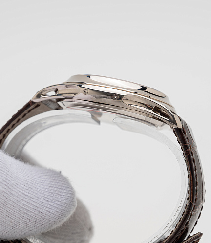 Annual Calendar in White Gold with Salmon Dial Limited to 15 Pieces