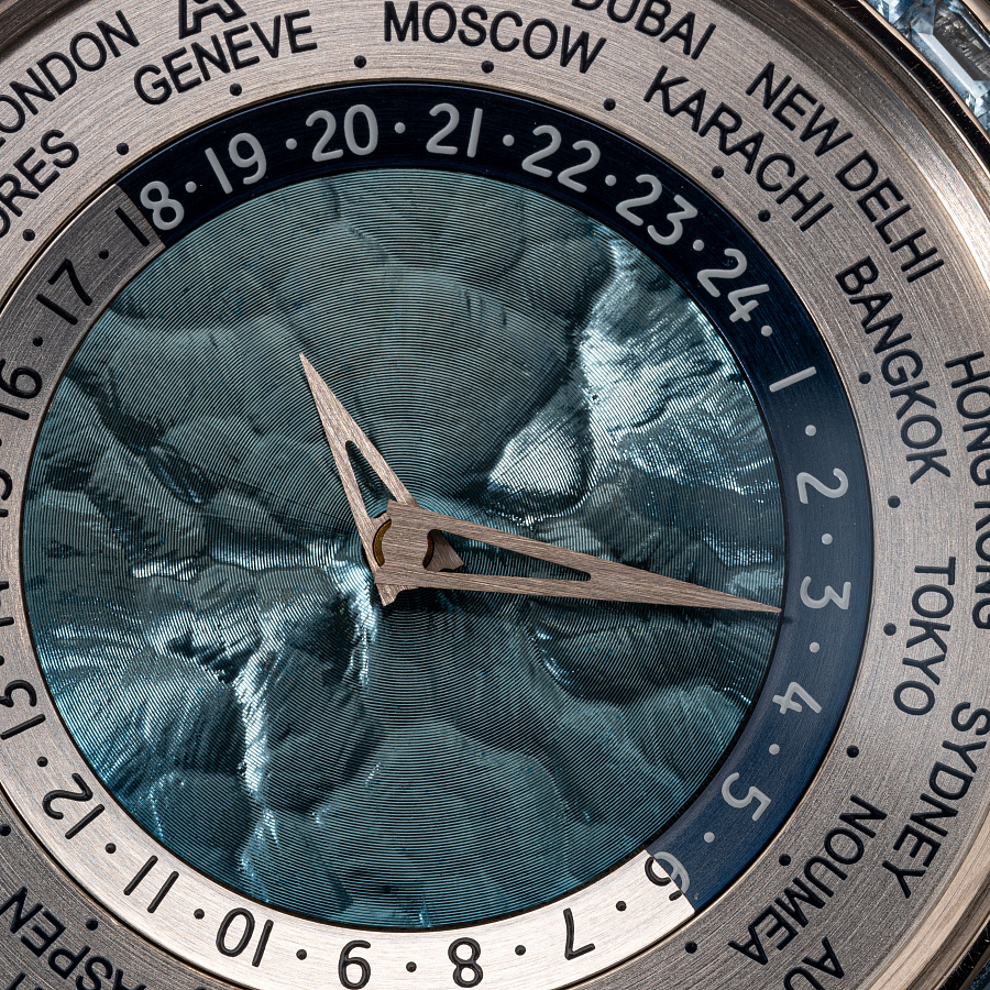 Tempus Terrea Worldtime Aquamarine in White Gold