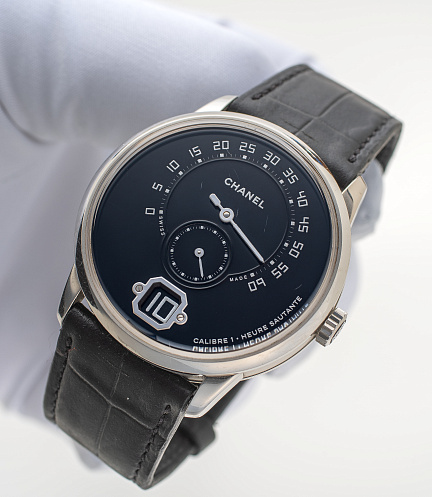 Monsieur De Chanel in Platinum with Black Enamel Dial by Romain Gauthier