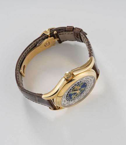 World Time in Yellow Gold with Enamel Dial
