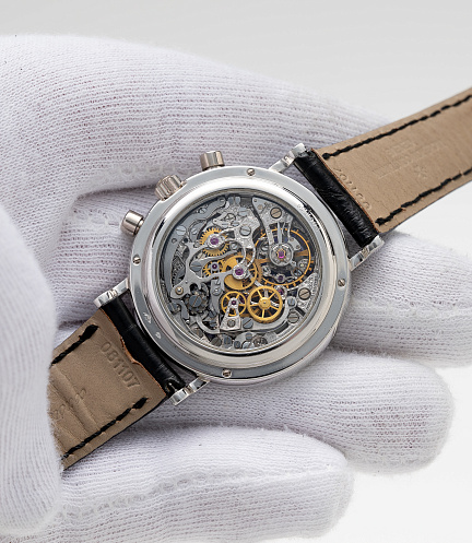 Les Historiques Chronograph in Platinum