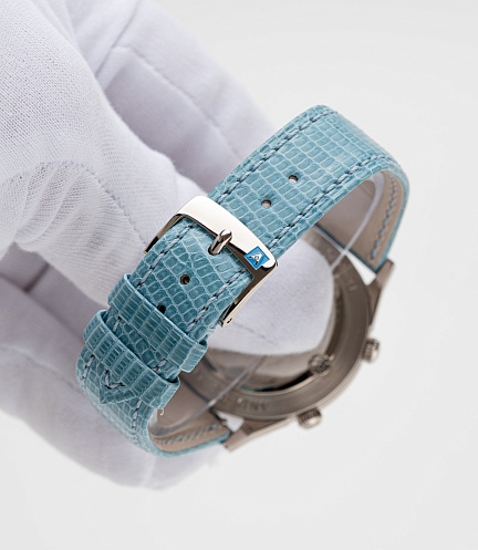 Tempus Terrea Worldtime Aquamarine in White Gold