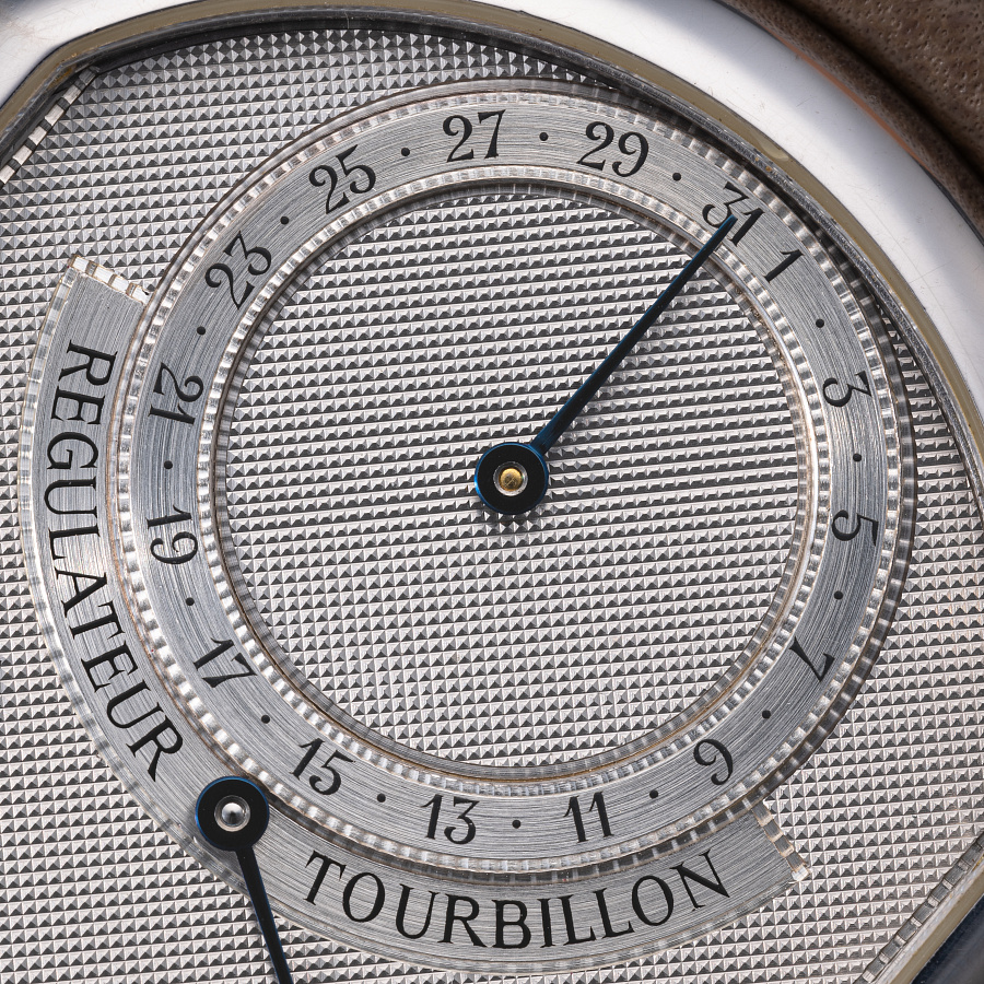 Regulateur Tourbillon in White Gold with Clous de Paris