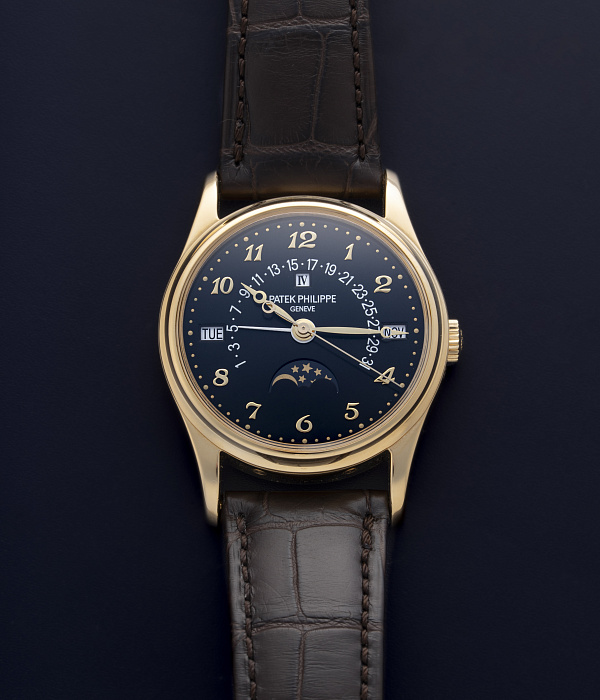 Retrograde Perpetual Calendar in Yellow Gold with Black Dial