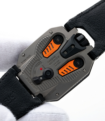 UR-105 Clockwork Orange