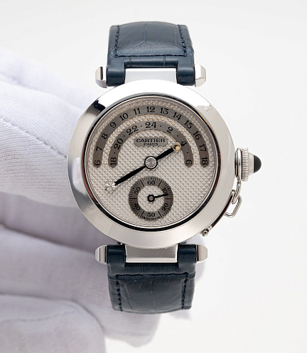 Pasha Jour et Nuit in White Gold by Svend Andersen