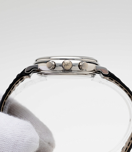 Les Historiques Chronograph in Platinum