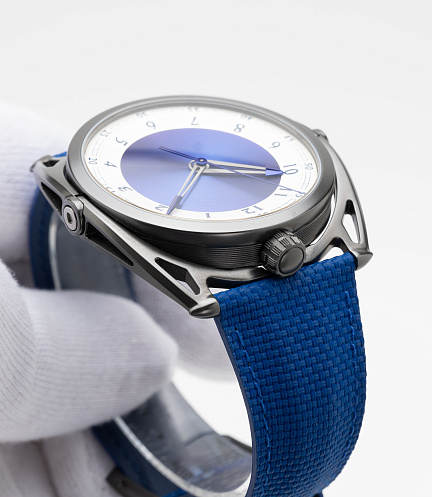 DB27 Titan Hawk V2 Limited to 20 pieces