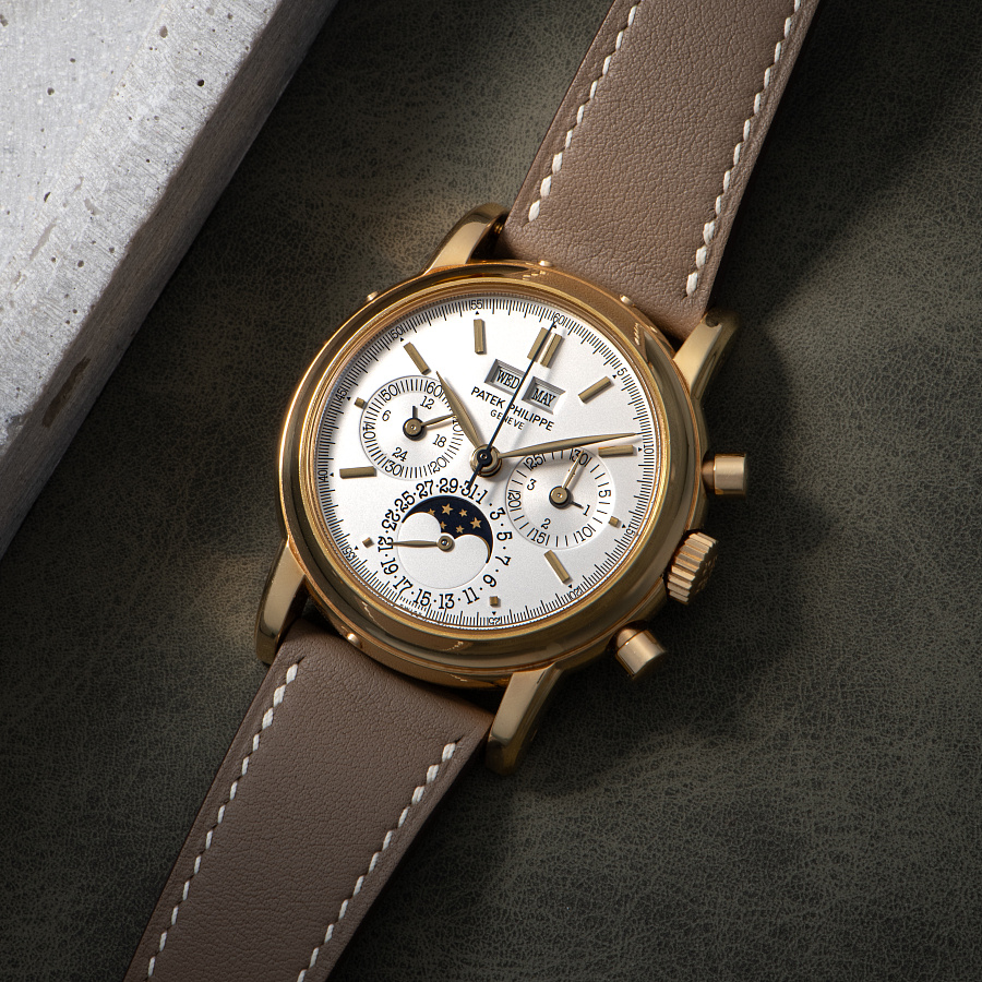 Perpetual Calendar Chronograph in Yellow Gold