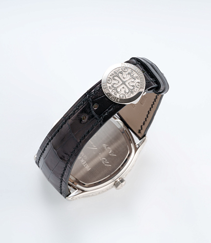 175th Anniversary Chiming Jump Hour in Platinum