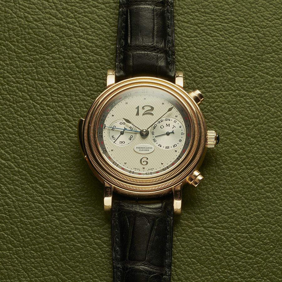 Toric Minute Repeater GMT in Rose Gold