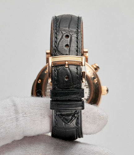 Toric Minute Repeater GMT in Rose Gold