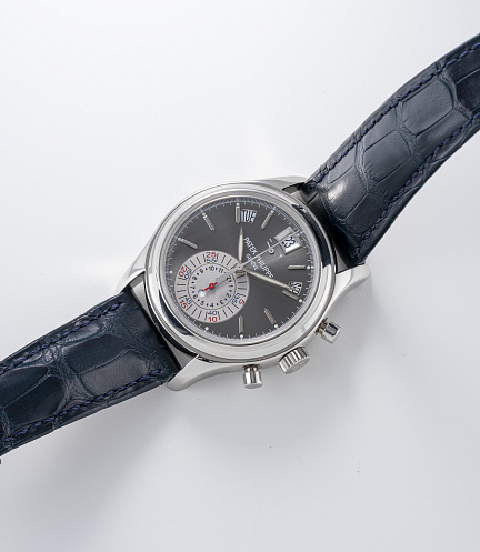 Annual Calendar Chronograph in Platinum