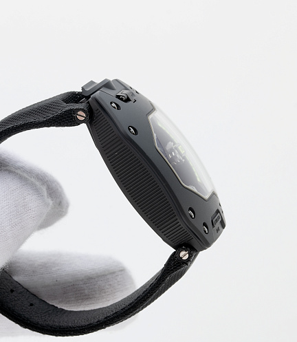 UR-110 "2" Special Edition in Titanium