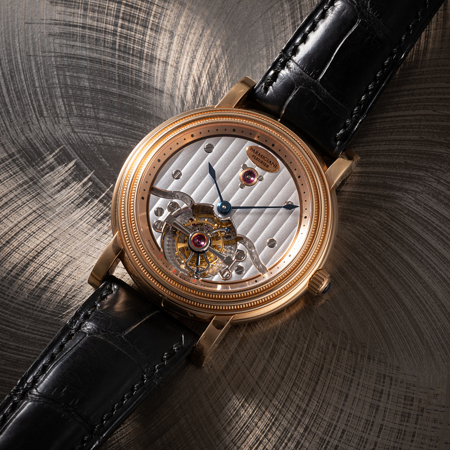 Toric Tourbillon in Rose Gold