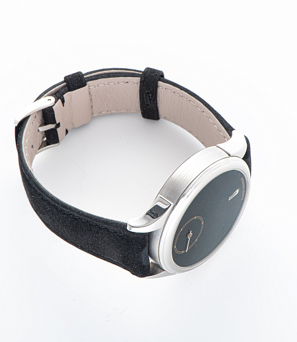 Jumping Hour in Platinum with Black Jade Stone Dial "L’Art de l’heure sautante"